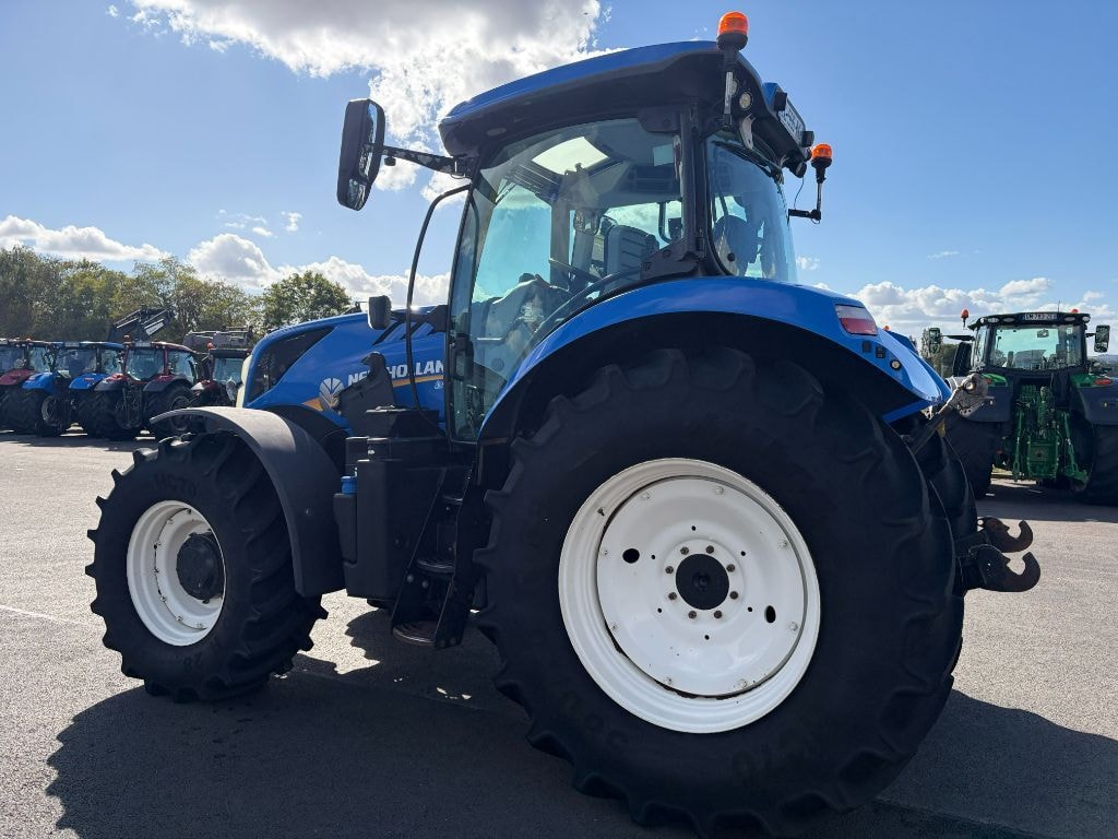 Tracteur NEW HOLLAND T7.175 - photo slide 3