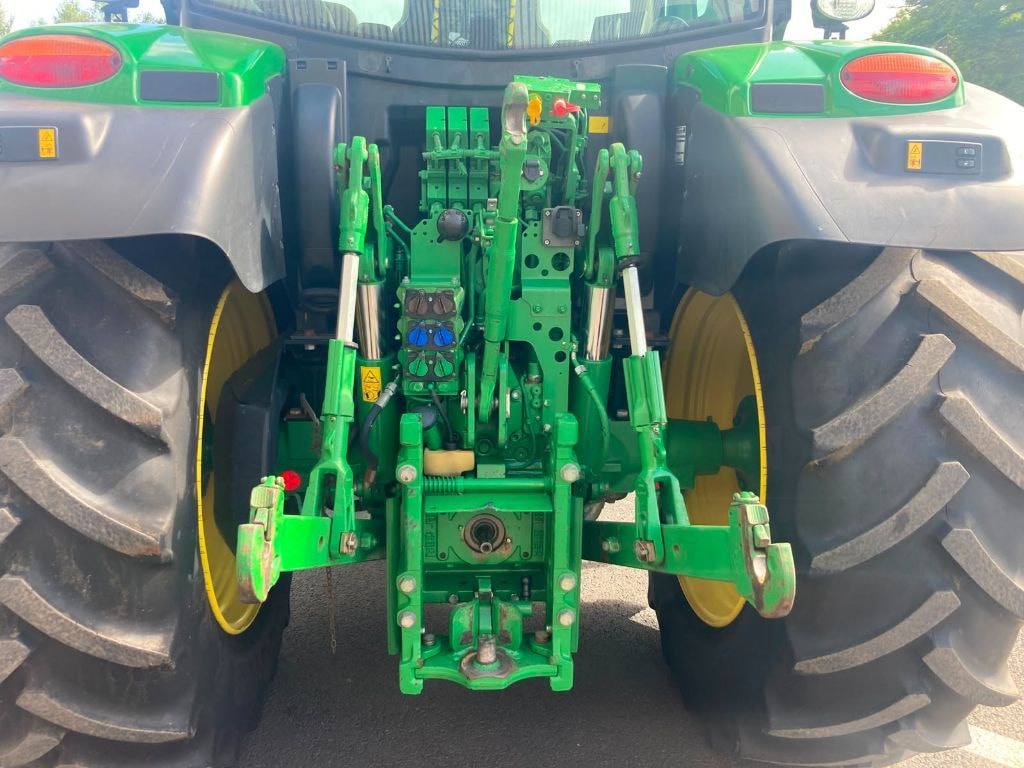 Tracteur chargeur JOHN DEERE 6130R - photo slide 4