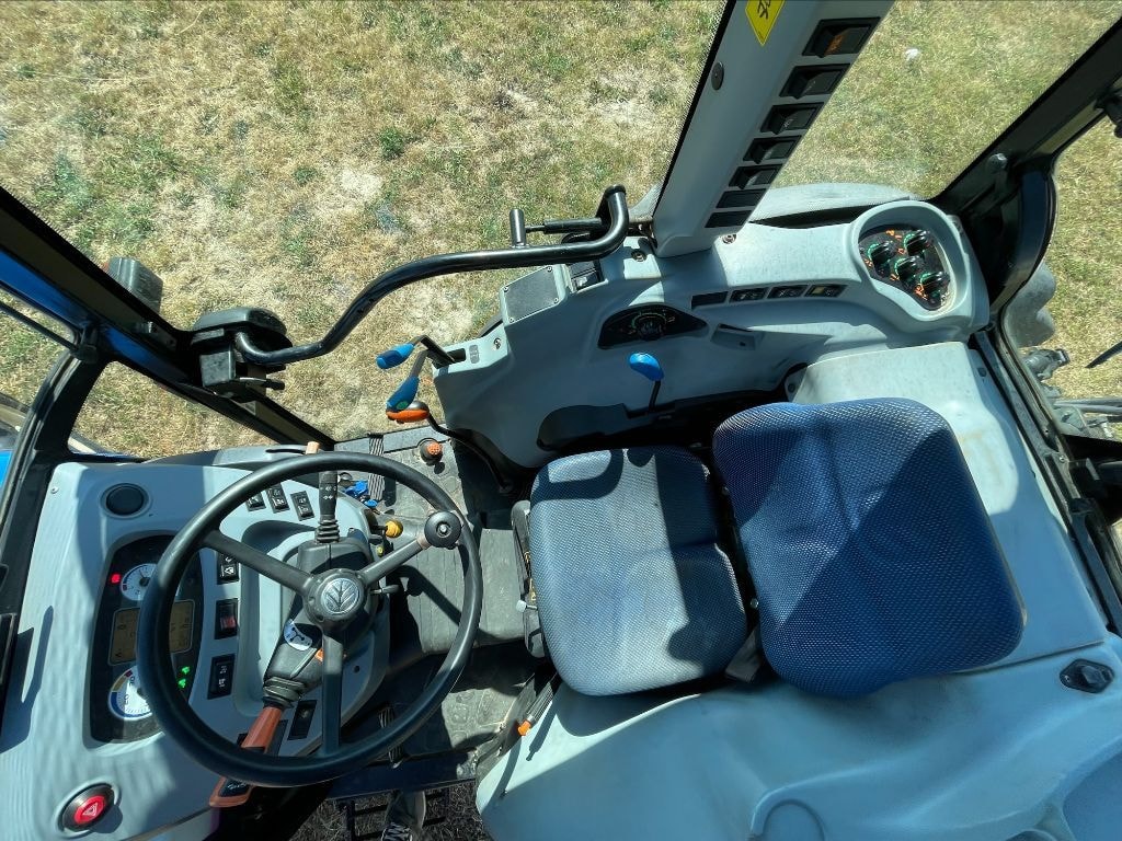Tracteur fruitier NEW HOLLAND T4.100N - photo slide 5