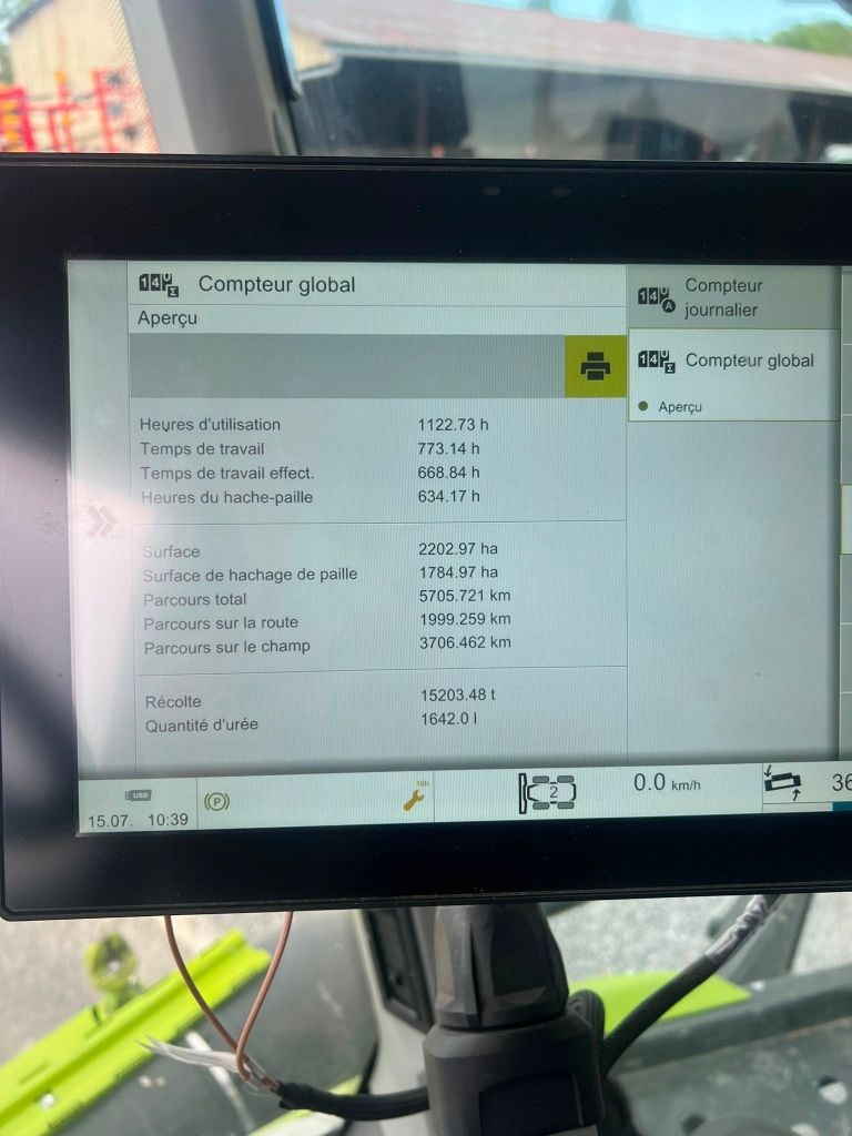 Moissonneuse CLAAS LEXION 7400 - photo slide 15
