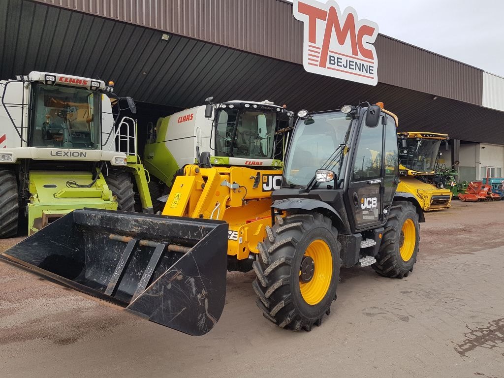 Telescopique JCB 531-70 - photo slide 1
