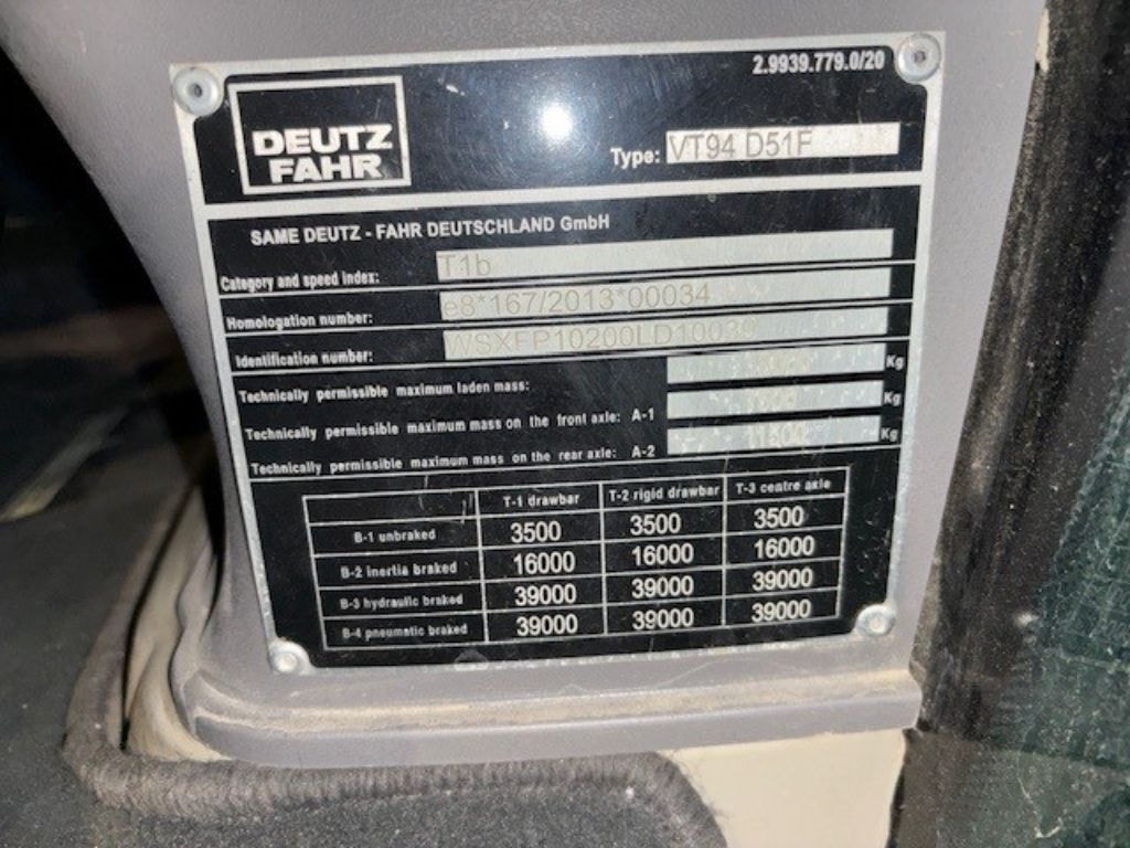 Tracteur DEUTZ FAHR 9340 TTV - photo slide 6