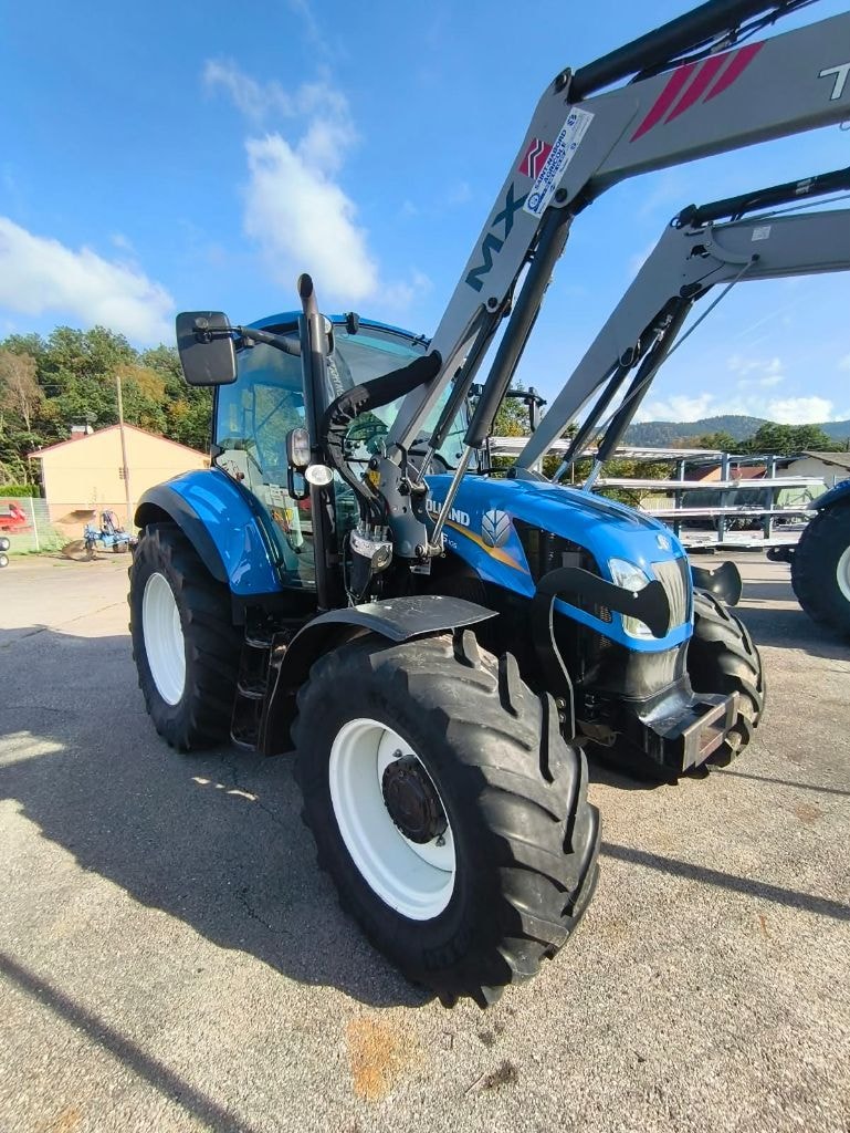 Tracteur chargeur NEW HOLLAND T5.105 EC - photo slide 1