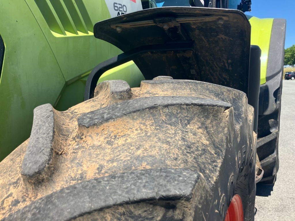 Tracteur CLAAS ARION 620 - photo slide 11