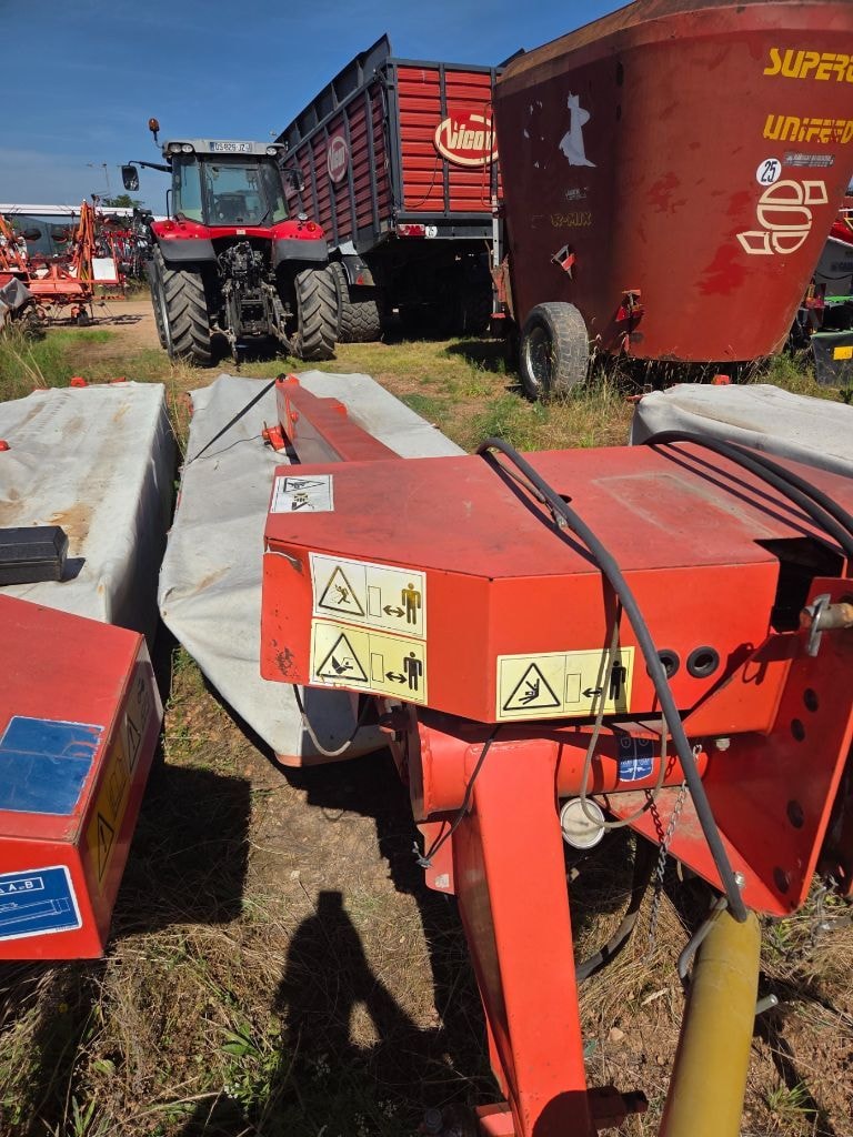 Faucheuse KUHN 4410 - photo slide 7