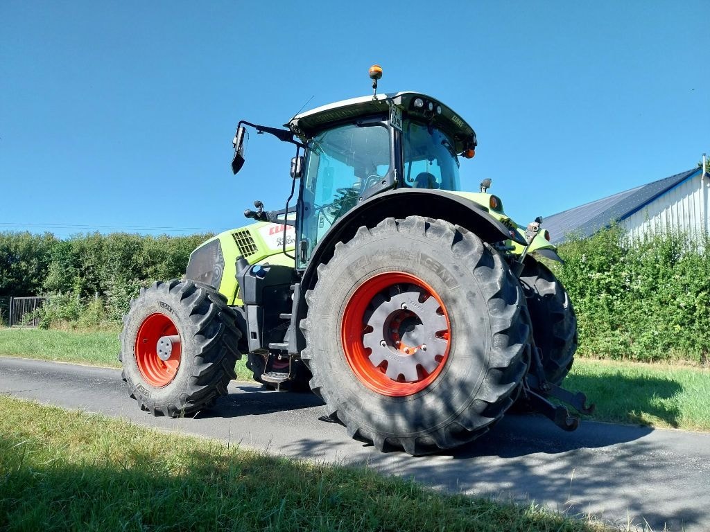 Tracteur CLAAS AXION 840 CIS - photo slide 3