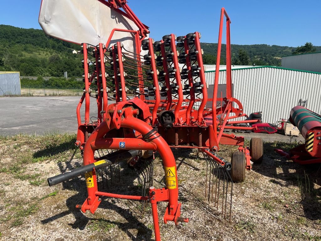 Andaineur KUHN 4521 - photo slide 2