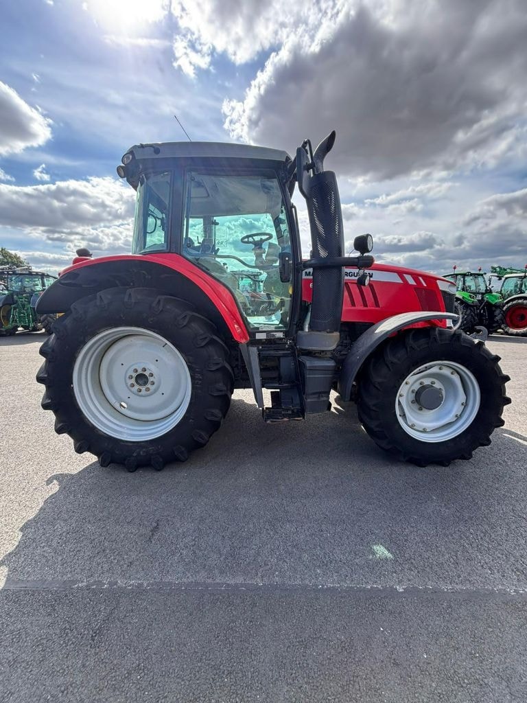 Tracteur MASSEY FERGUSON 6613 DYNA-4 ESSENTIAL - photo slide 4
