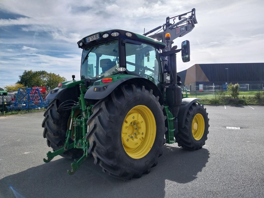 Tracteur chargeur JOHN DEERE 6R 140 - photo slide 16