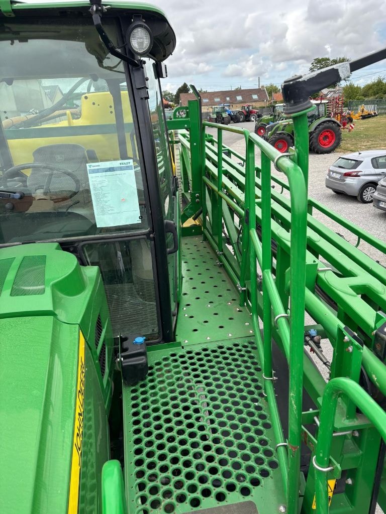 Pulverisateur automoteur JOHN DEERE 4040i - photo slide 37