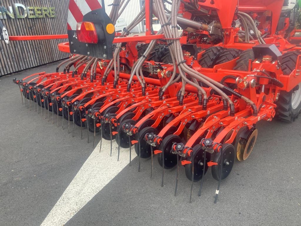 Semoir simplifié KUHN Espro 4000RC - photo slide 9