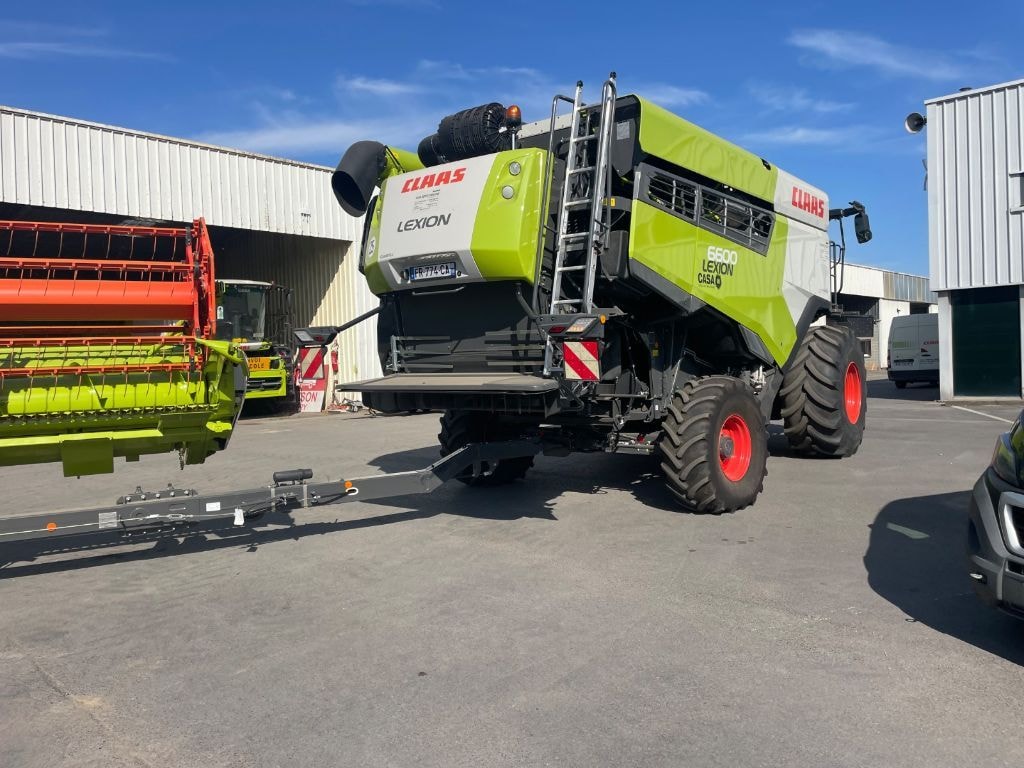 Moissonneuse CLAAS lexion 6600 - photo slide 11