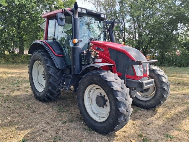 Tracteur chargeur VALTRA N113H3 - photo slide 3