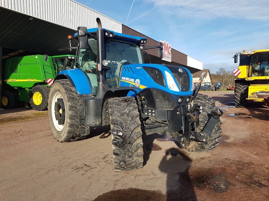Tracteur NEW HOLLAND T7.270 AC - photo slide 2