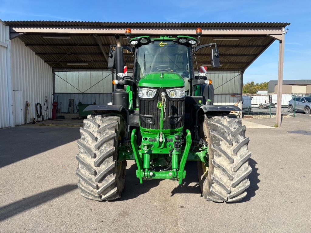 Tracteur JOHN DEERE 6M240 - photo slide 10
