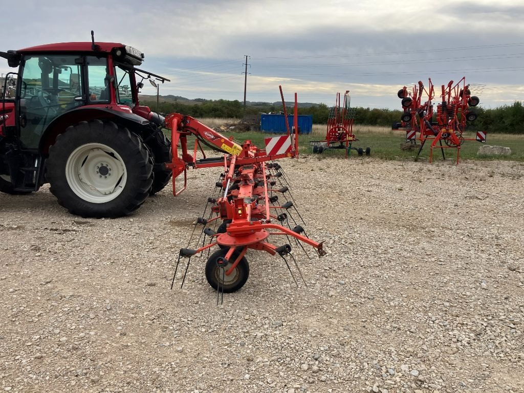Faneuse KUHN 8702 - photo slide 24