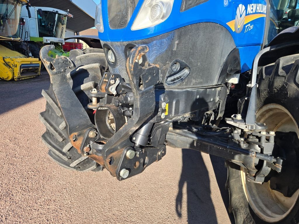 Tracteur NEW HOLLAND T7.210 AC - photo slide 12