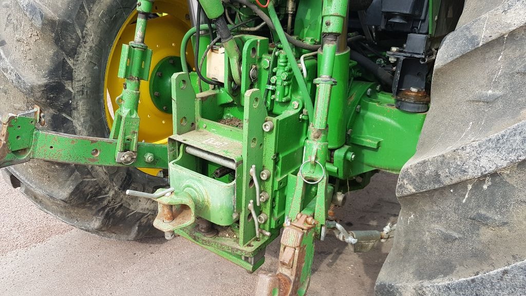 Tracteur chargeur JOHN DEERE 6810 TLS - photo slide 28