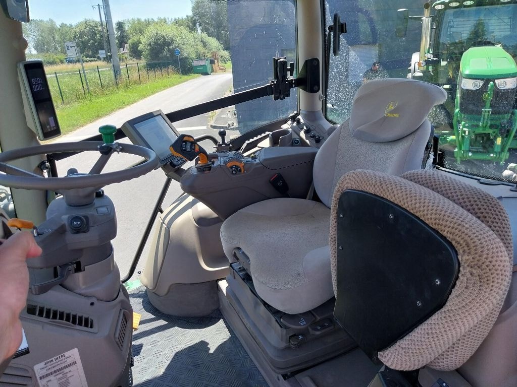 Tracteur JOHN DEERE 6r130 - photo slide 10