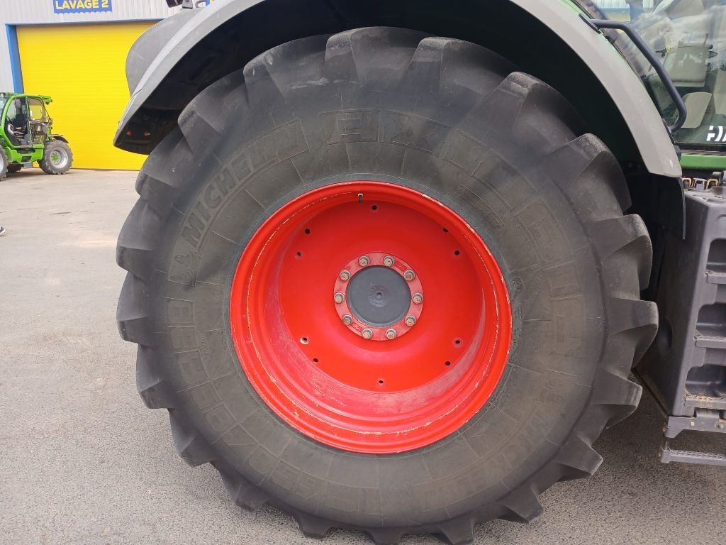 Tracteur FENDT 826 VARIO - photo slide 6