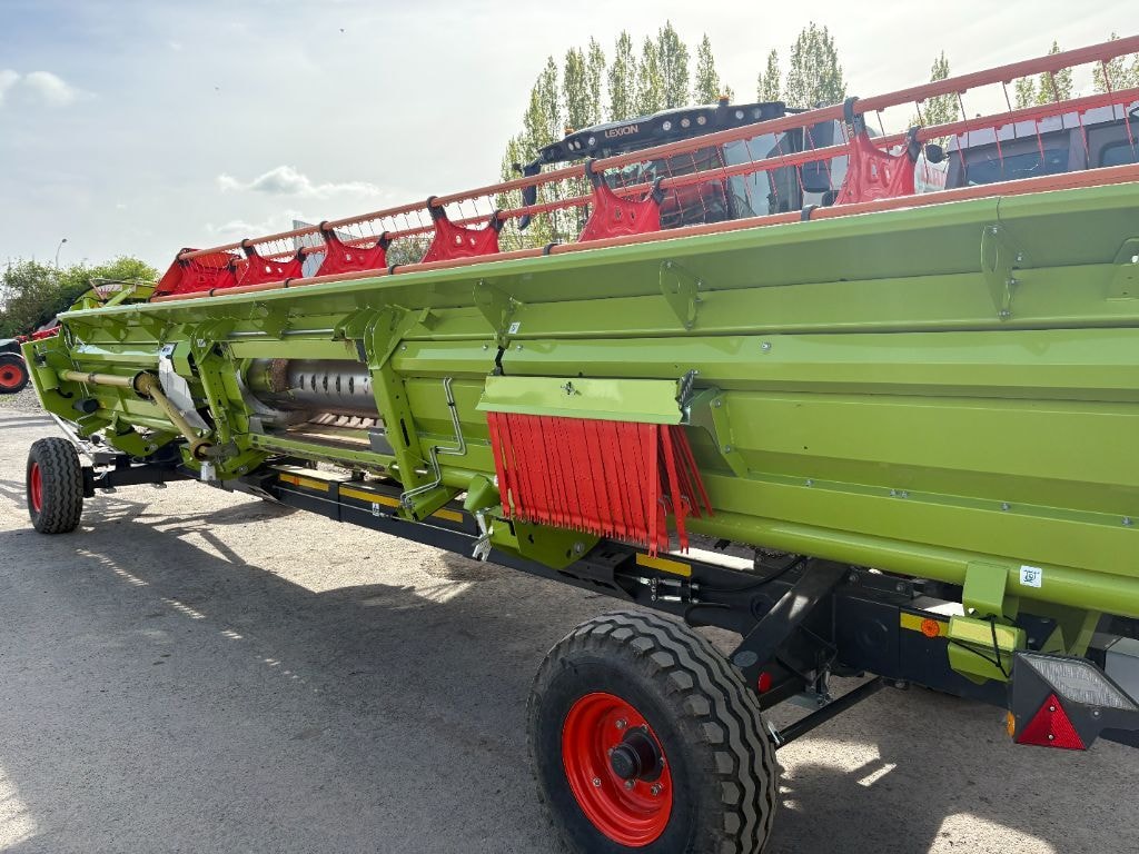 Moissonneuse CLAAS LEXION 750 - photo slide 34