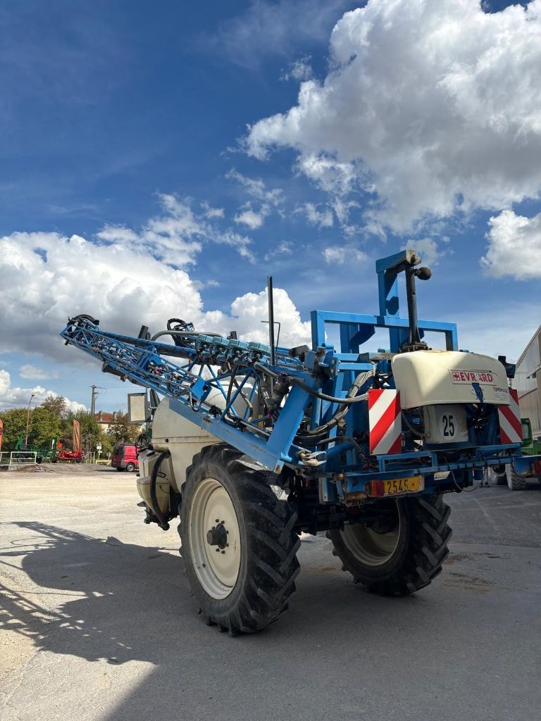 Pulverisateur EVRARD Meteor 3400 - photo slide 4