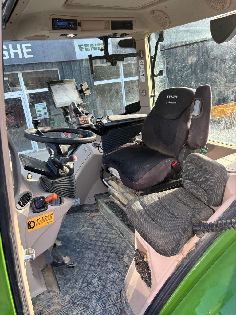 Tracteur FENDT 514 Power+ - photo slide 22