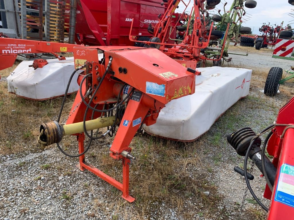 Faucheuse KUHN GMD 802 - photo slide 1
