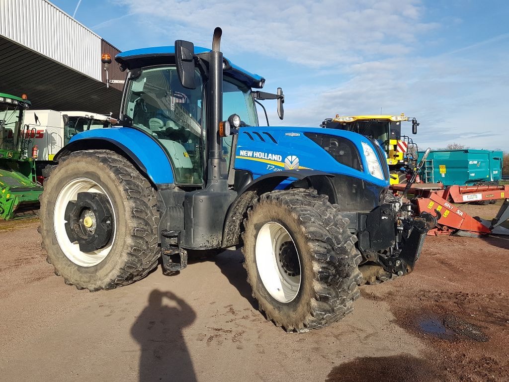 Tracteur NEW HOLLAND T7.270 AC - photo slide 4