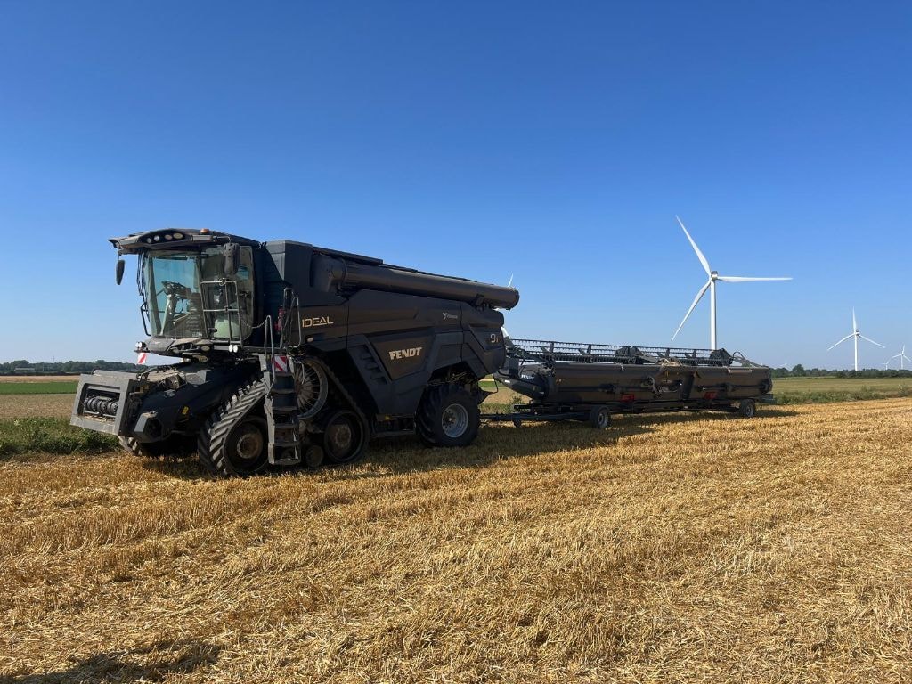 Moissonneuse FENDT IDEAL 9 T - photo slide 18