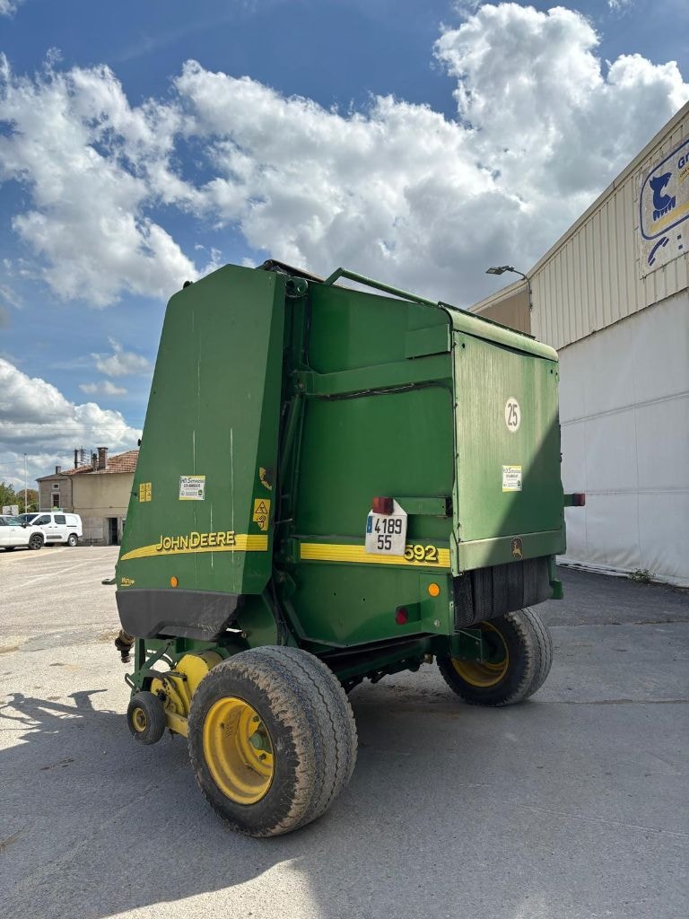 Presse balles rondes JOHN DEERE 592 Hi Flow  - photo slide 4