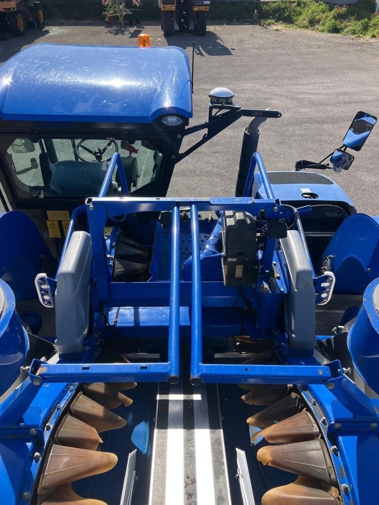 Machine à vendanger NEW HOLLAND 9060 L - photo slide 21