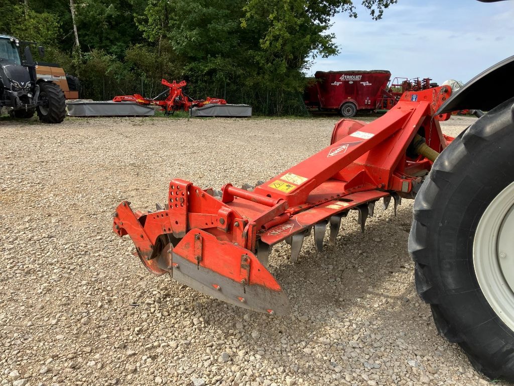 Herse rotative KUHN HR 4004 - photo slide 3