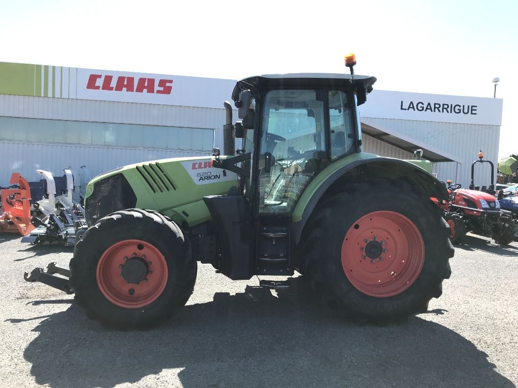 Tracteur CLAAS ARION 620 CIS - photo slide 1