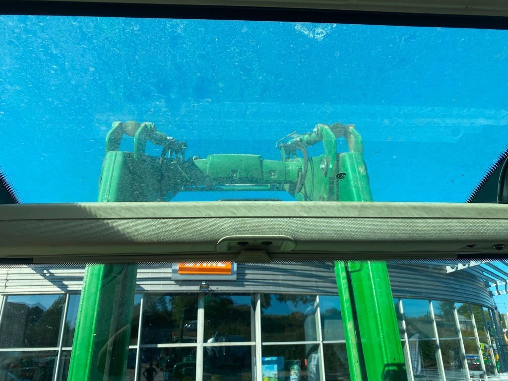 Tracteur chargeur JOHN DEERE 6155R - photo slide 18
