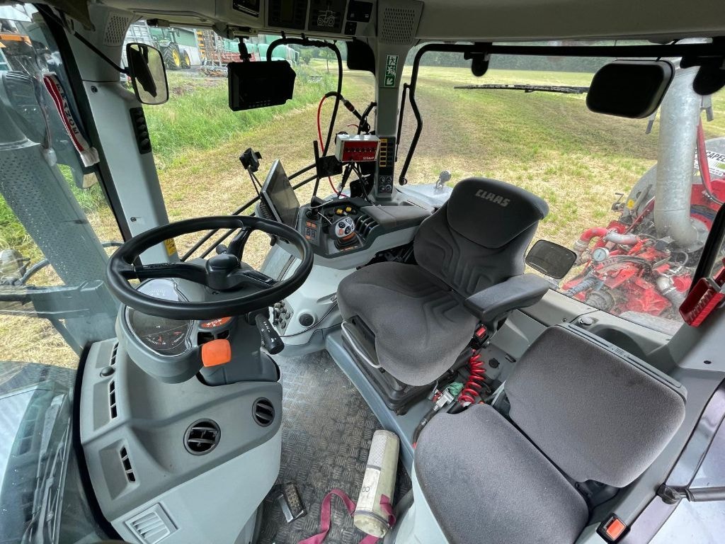 Tracteur CLAAS ARION 630 - photo slide 7
