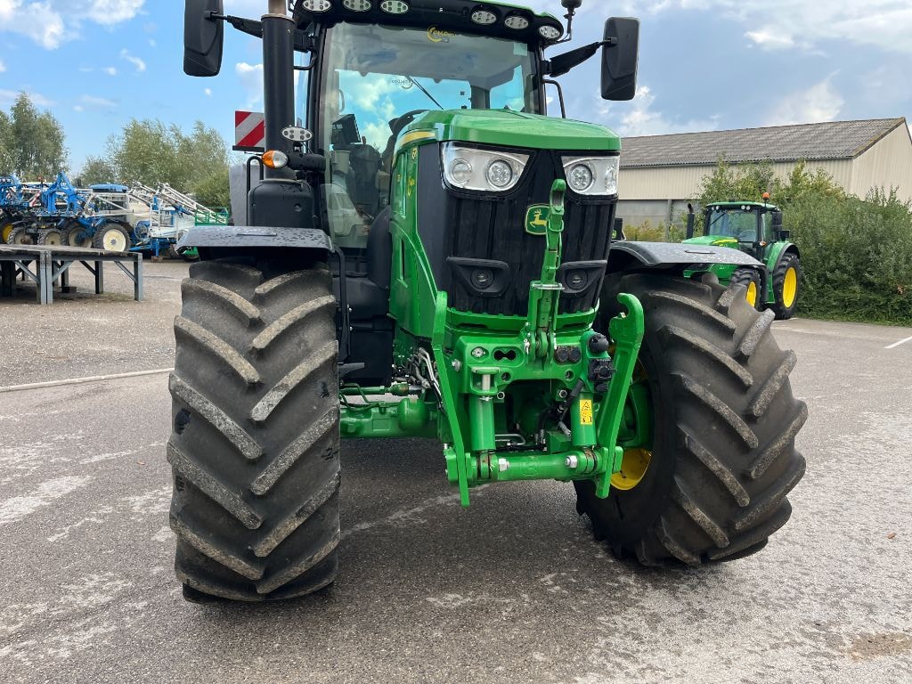 Tracteur JOHN DEERE 6R 215 - photo slide 4