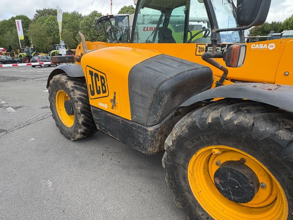 Telescopique JCB 531 70 - photo slide 23