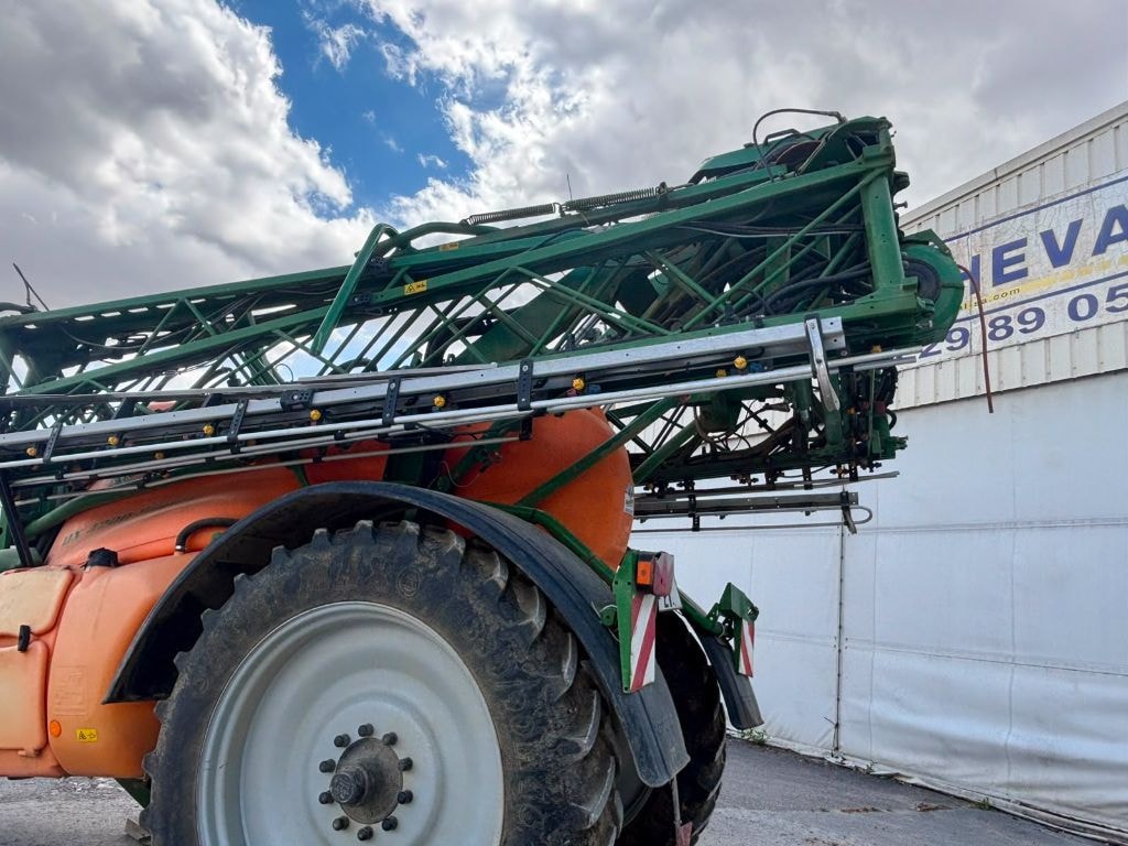 Pulverisateur AMAZONE UX 4200 Super - photo slide 5