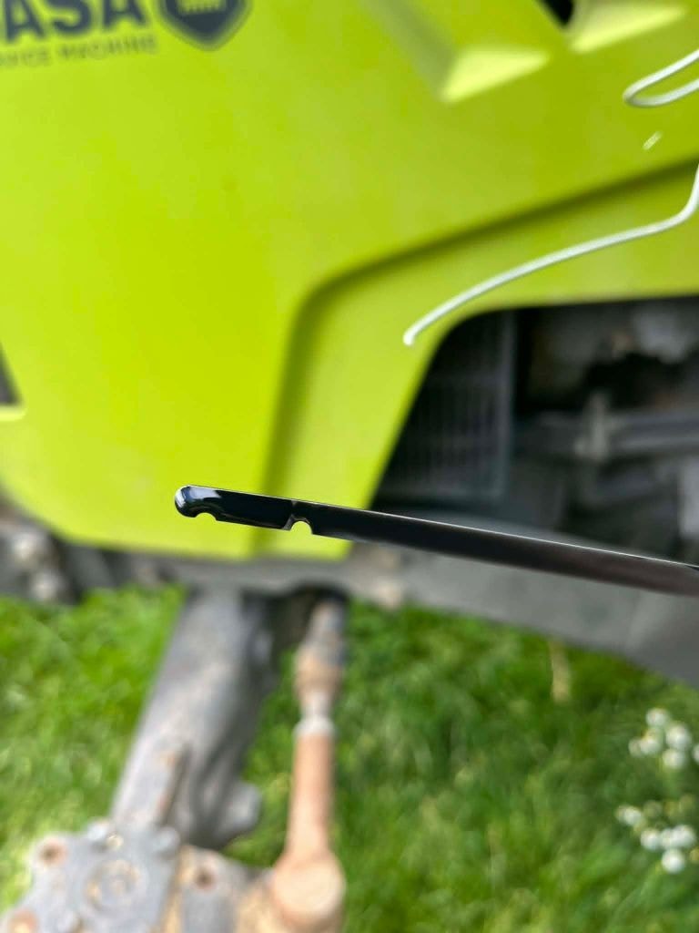 Tracteur CLAAS AXOS 340 - photo slide 6