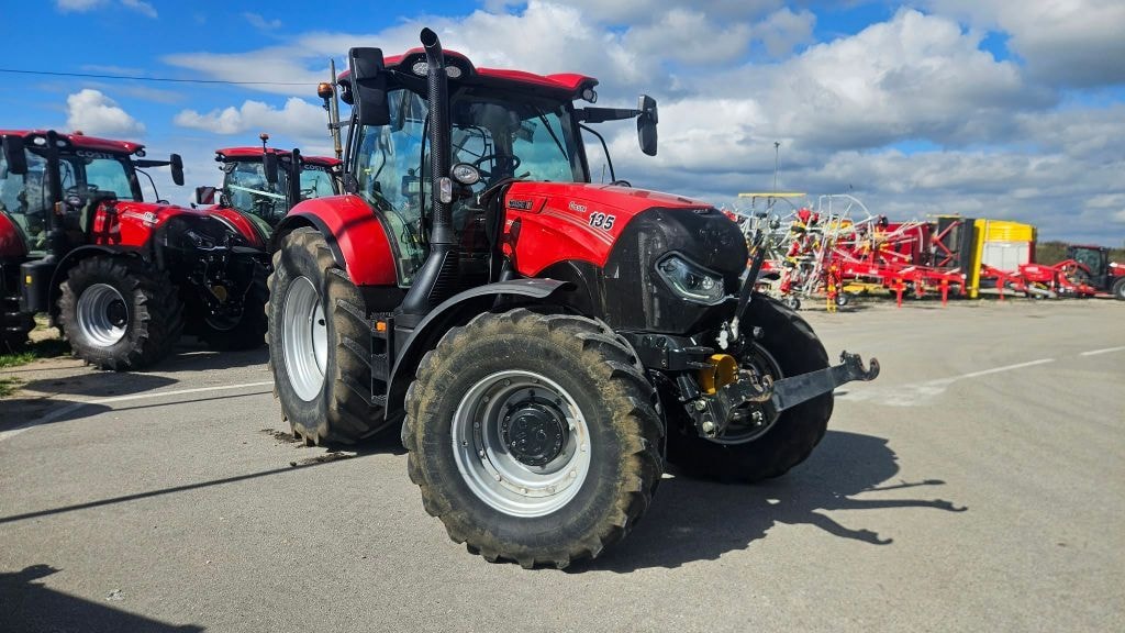Tracteur CASE IH MAXXUM 135 CVX - photo slide 2