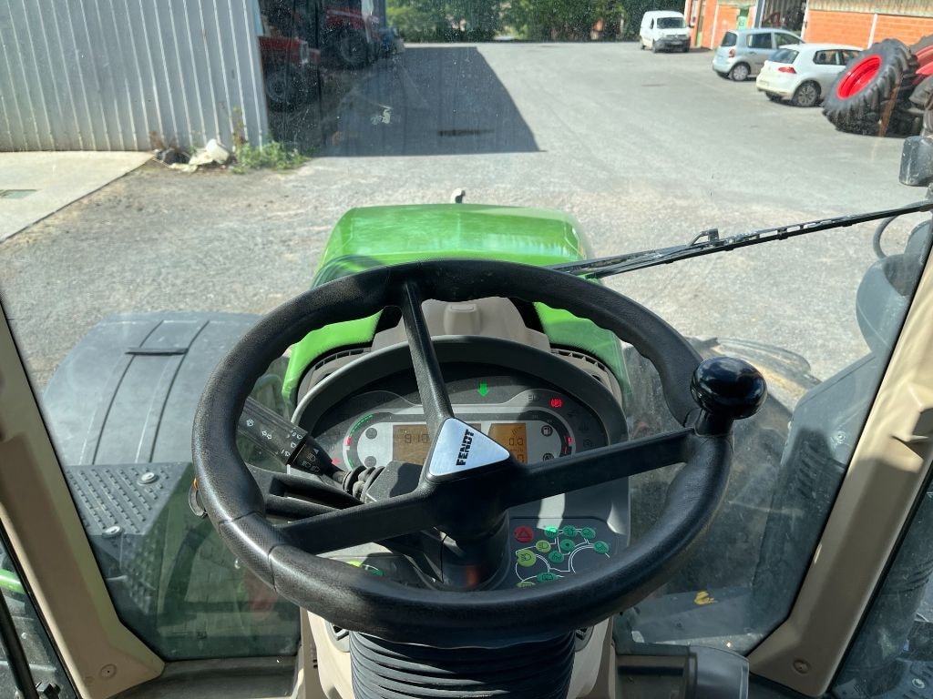 Tracteur FENDT 720 VARIO POWER + - photo slide 14