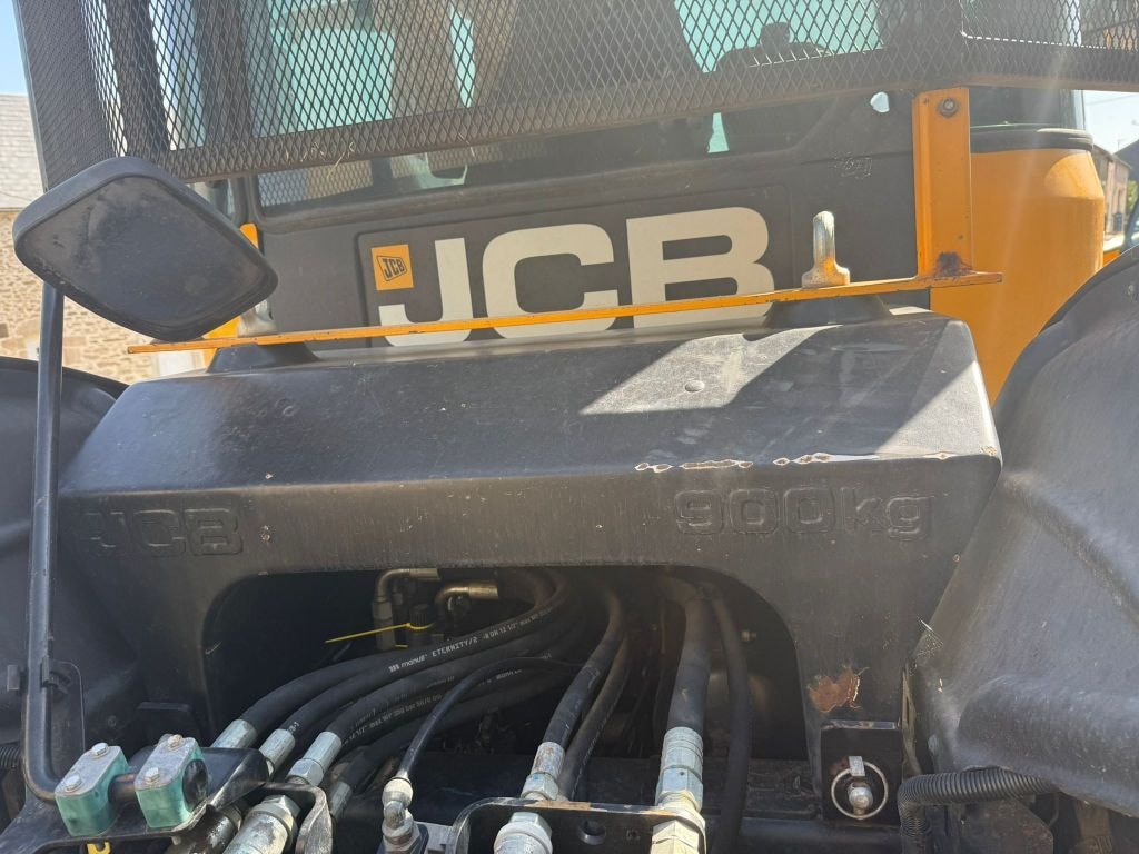Tracteur JCB FASTRAC 4220 - photo slide 7