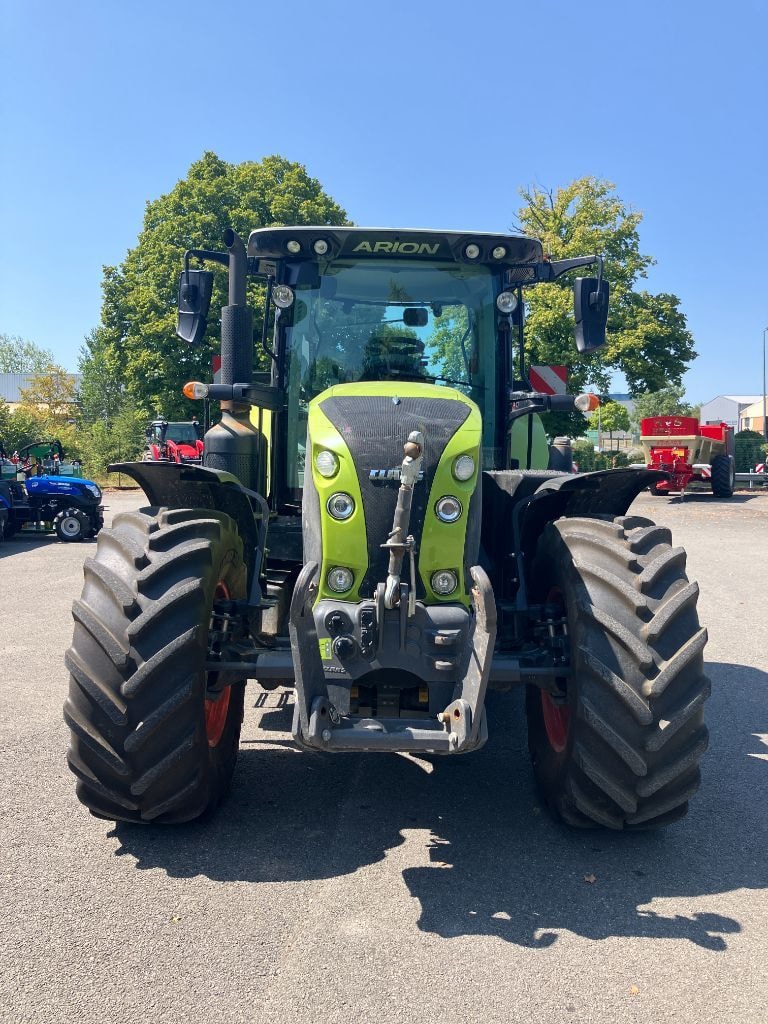 Tracteur CLAAS ARION 650 CIS+ - photo slide 5
