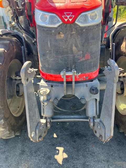 Tracteur chargeur MASSEY FERGUSON 5711M - photo slide 26