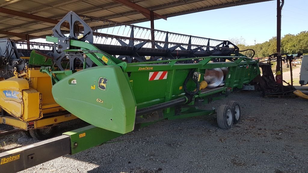 Moissonneuse JOHN DEERE C670 - photo slide 7
