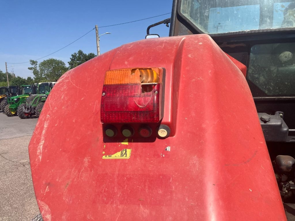 Tracteur CASE IH CVX 150 - photo slide 16
