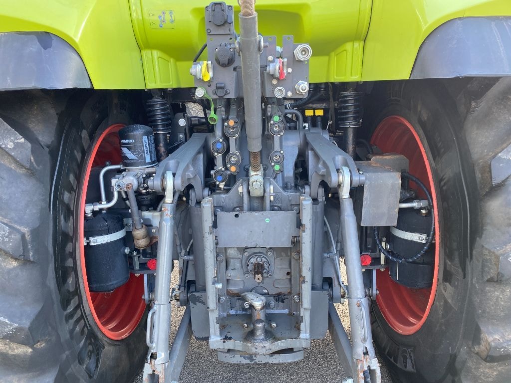 Tracteur CLAAS ARION 550 CMATIC - photo slide 8