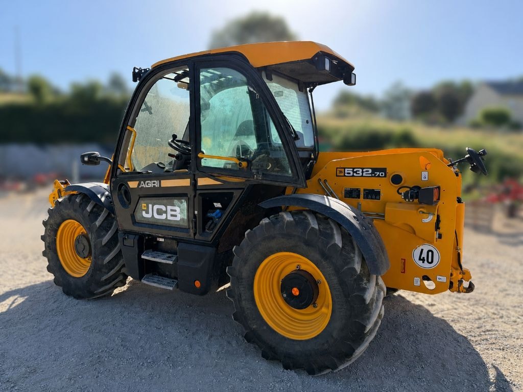 Chariot télescopique JCB 532.70          - photo slide 2