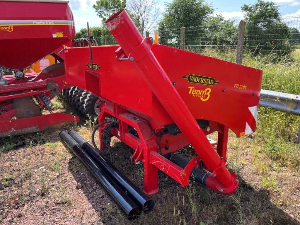 Trémie frontale VADERSTAD FH 2200 - photo slide 7